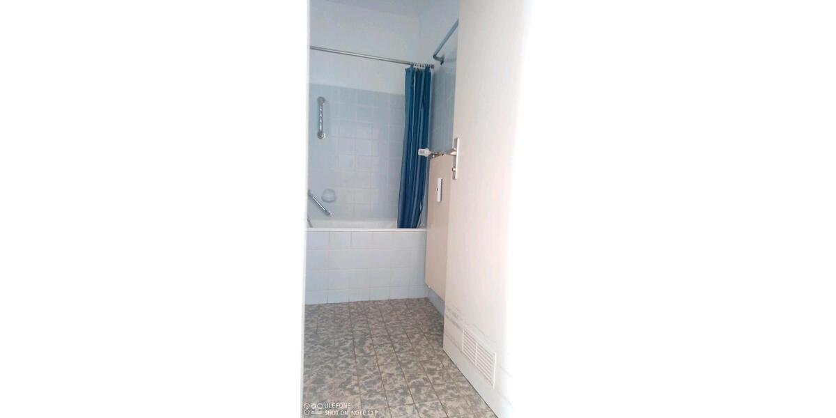 Etagenwohnung Lahr (Schwarzwald) - 2 Zimmer, 60 m&sup2;, 950&euro; | Angebot:26519363