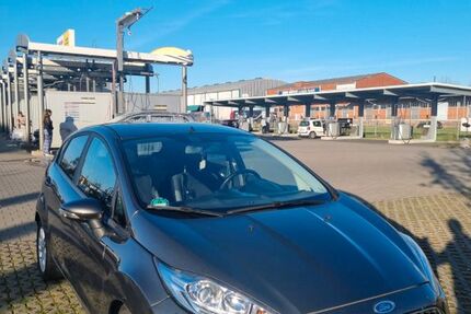 Ford Fiesta 89.500 km 6.200 &euro; Offenburg 77656
