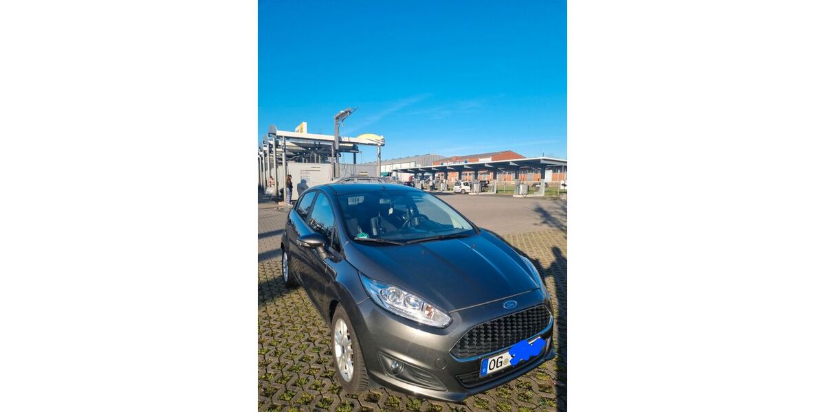 Ford Fiesta 89.500 km 6.200 &euro; Offenburg 77656