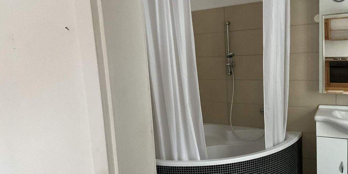 Mehrfamilienhaus, Wohnhaus Friesenheim - 6 Zimmer, 150 m&sup2;, 275.000&euro; | Angebot:25696768