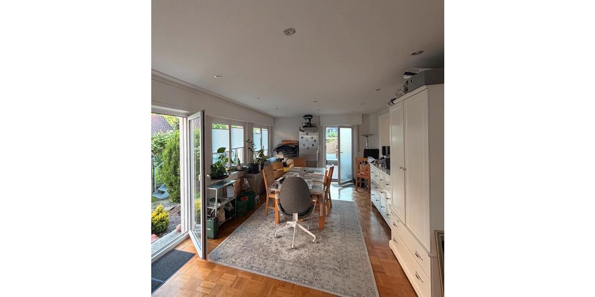 Erdgeschoßwohnung Offenburg - 4 Zimmer, 100 m&sup2;, 1.500&euro; | Angebot:26683052