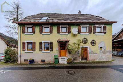 Haus Seelbach - 7 Zimmer, 144 m&sup2;, 400.000&euro; | Angebot:25472390