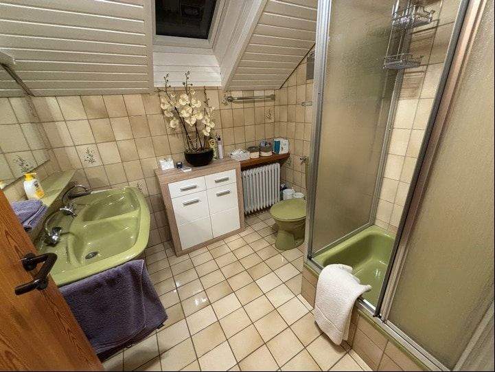 Einfamilienhaus Nordrach - 8 Zimmer, 230 m&sup2;, 650.000&euro; | Angebot:25862499