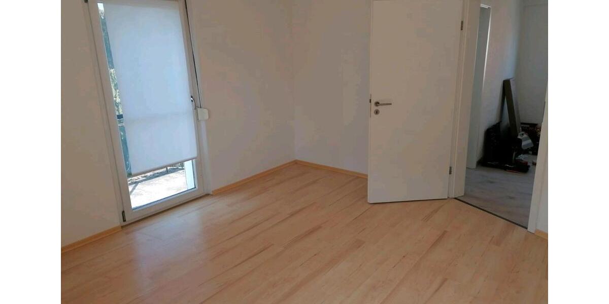 Etagenwohnung Kehl - 3 Zimmer, 93 m&sup2;, 980&euro; | Angebot:25989315