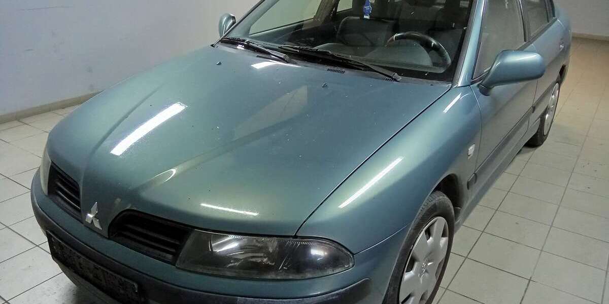 Mitsubishi Carisma 190.000 km 900 &euro; Lahr/Schwarzwald 77933