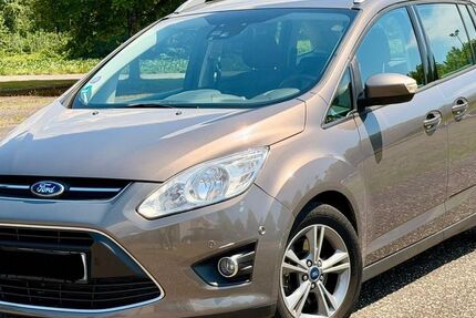 Ford Grand C-Max 74.000 km 5.990 &euro; Offenburg 77652
