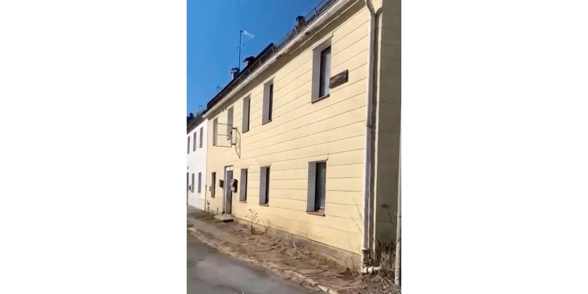 Einfamilienhaus Kehl - 8 Zimmer, 180 m&sup2;, 59.000&euro; | Angebot:25432969