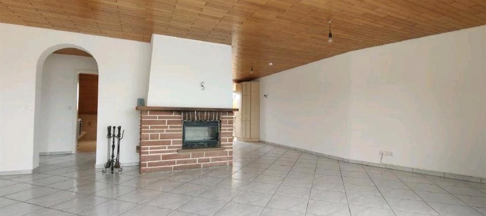 Dachgeschoßwohnung Lahr (Schwarzwald) - 3 Zimmer, 1.350&euro; | Angebot:22271427