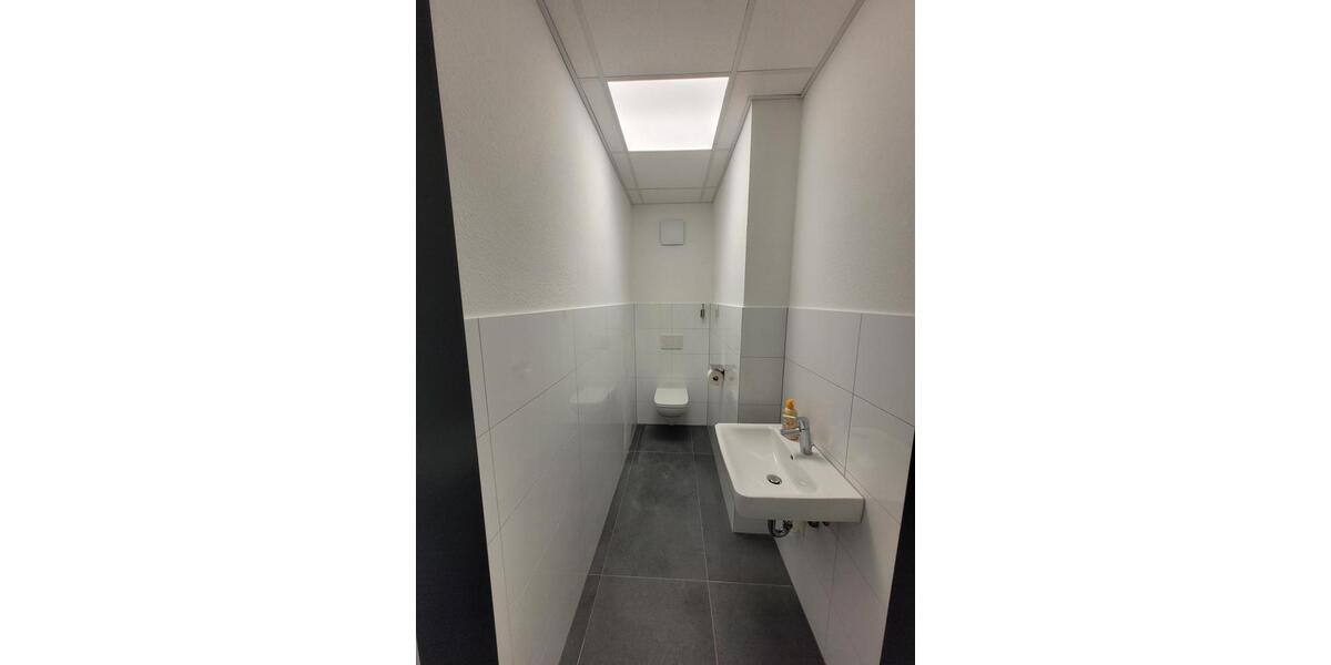 Gewerbeobjekt Appenweier - 1.900&euro; | Angebot:19421774