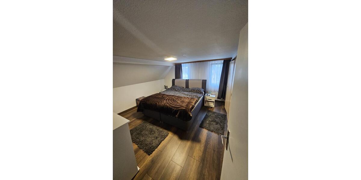 Mehrfamilienhaus, Wohnhaus Oppenau - 9 Zimmer, 180 m&sup2;, 360.000&euro; | Angebot:24099534