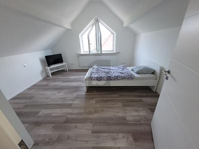 MODERN SANIERT MIT GEMÜTLICHEM KAMINOFEN - Etagenwohnung Offenburg Elgersweier | Angebot:26608988