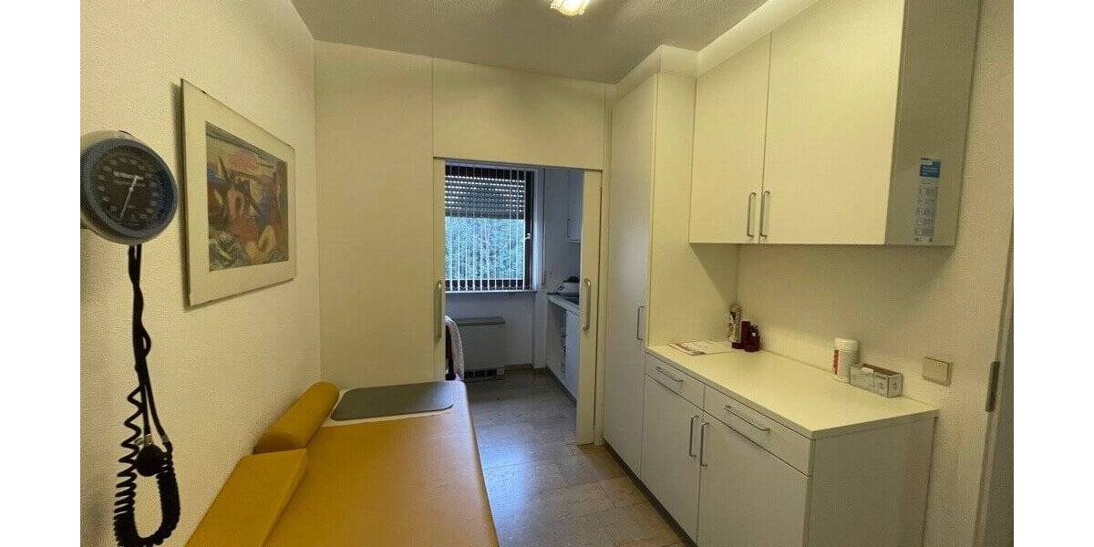 Gewerbeobjekt Achern - 4 Zimmer, 900&euro; | Angebot:25703640
