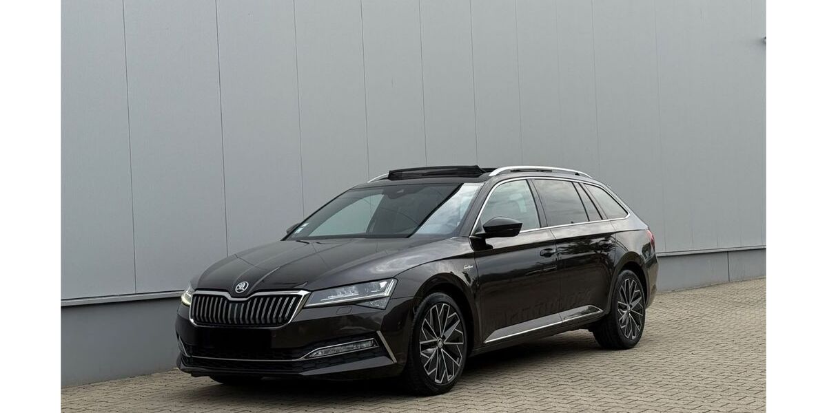 Skoda Superb 350.000 km 12.490 &euro; Offenburg 77652