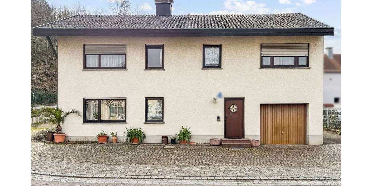 Einfamilienhaus Lauf - 5 Zimmer, 162 m&sup2;, 399.000&euro; | Angebot:25980268