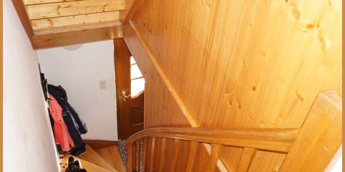 Mehrfamilienhaus, Wohnhaus Offenburg / Zunsweier Zunsweier - 6 Zimmer, 170 m&sup2;, 479.000&euro; | Angebot:25689024