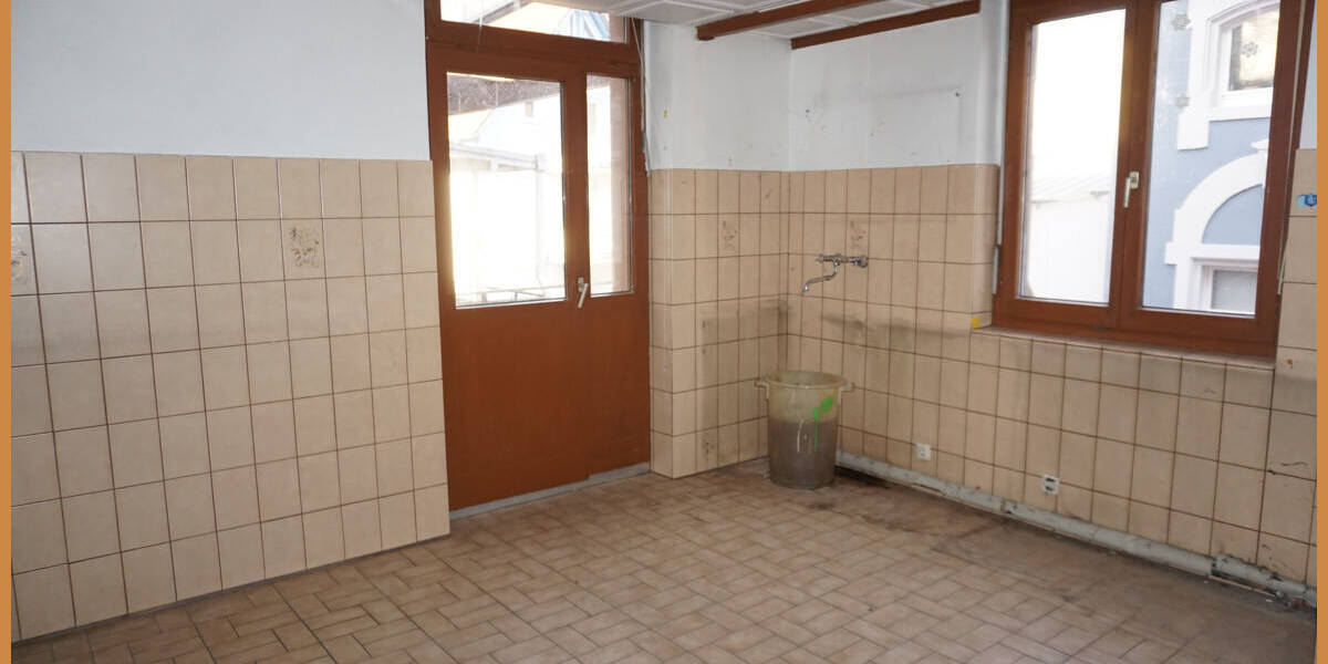 Mehrfamilienhaus, Wohnhaus Zell am Harmersbach Zell - 1 Zimmer, 370 m&sup2;, 845.000&euro; | Angebot:25689016