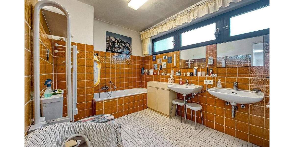 Einfamilienhaus Offenburg Südoststadt - 1 Zimmer, 223 m&sup2;, 797.000&euro; | Angebot:25820427