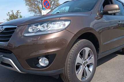Hyundai SANTA FE 166.800 km 8.999 &euro; Lahr 77933