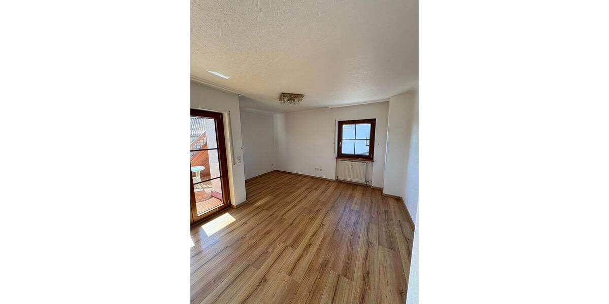 Etagenwohnung Renchen - 3 Zimmer, 70 m&sup2;, 259.000&euro; | Angebot:25936065