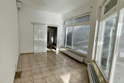 Gewerbeobjekt Kehl - 3 Zimmer, 50 m&sup2;, 450&euro; | Angebot:25673864