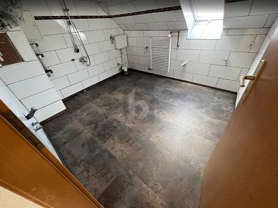 VIELSEITIGES INVESTMENT FÜR ANLEGER - Wohn- & Geschäftshaus Herbolzheim | Angebot:25645421