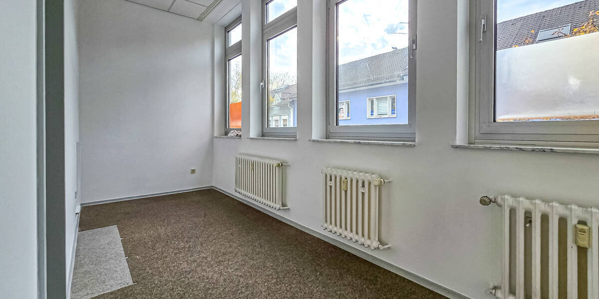 Gewerbeobjekt Kehl - 2 Zimmer, 1.500&euro; | Angebot:25694399