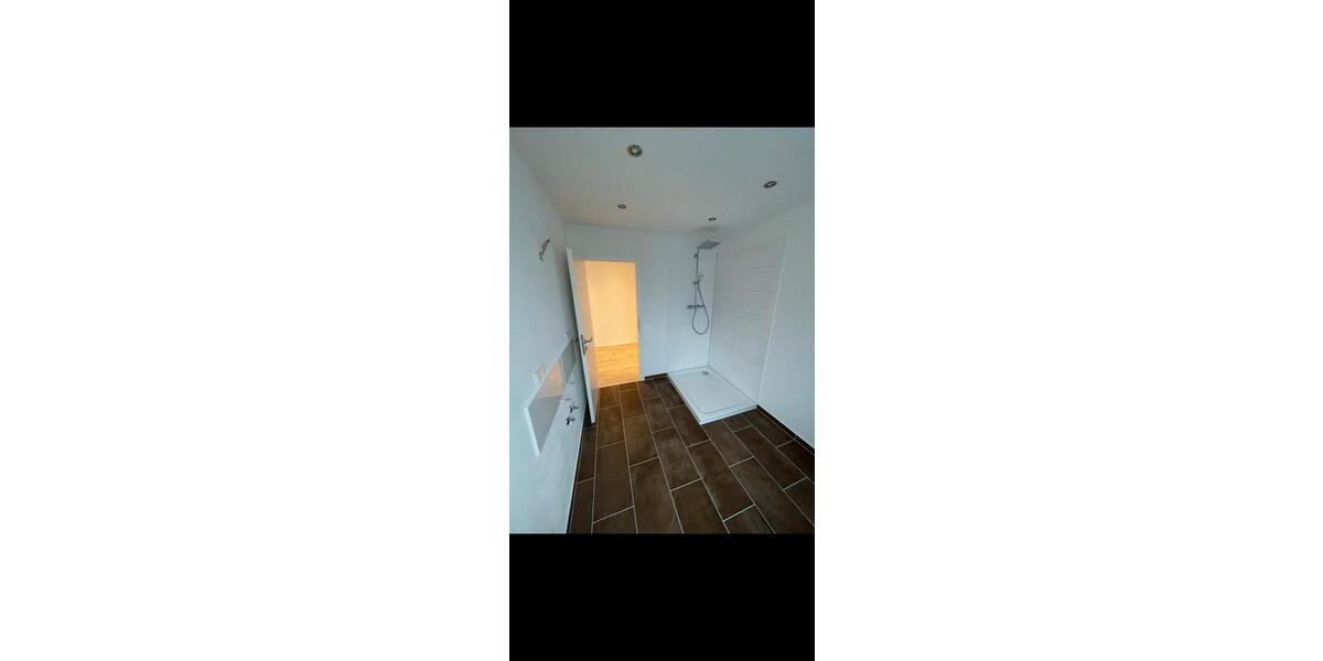 Erdgeschoßwohnung Schwanau - 3 Zimmer, 101 m&sup2;, 1.500&euro; | Angebot:26381401