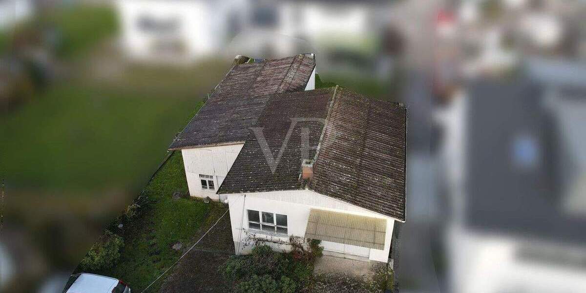 Mehrfamilienhaus, Wohnhaus Sasbach Ortsgebiet - 9 Zimmer, 180 m&sup2;, 420.000&euro; | Angebot:25729721