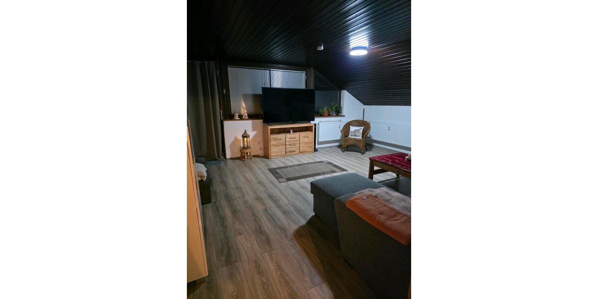 Dachgeschoßwohnung Nordrach - 3 Zimmer, 80 m&sup2;, 700&euro; | Angebot:25961960