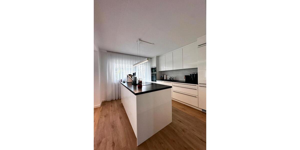 Doppelhaushälfte Oberkirch - 7 Zimmer, 173 m&sup2;, 1.900&euro; | Angebot:26561303