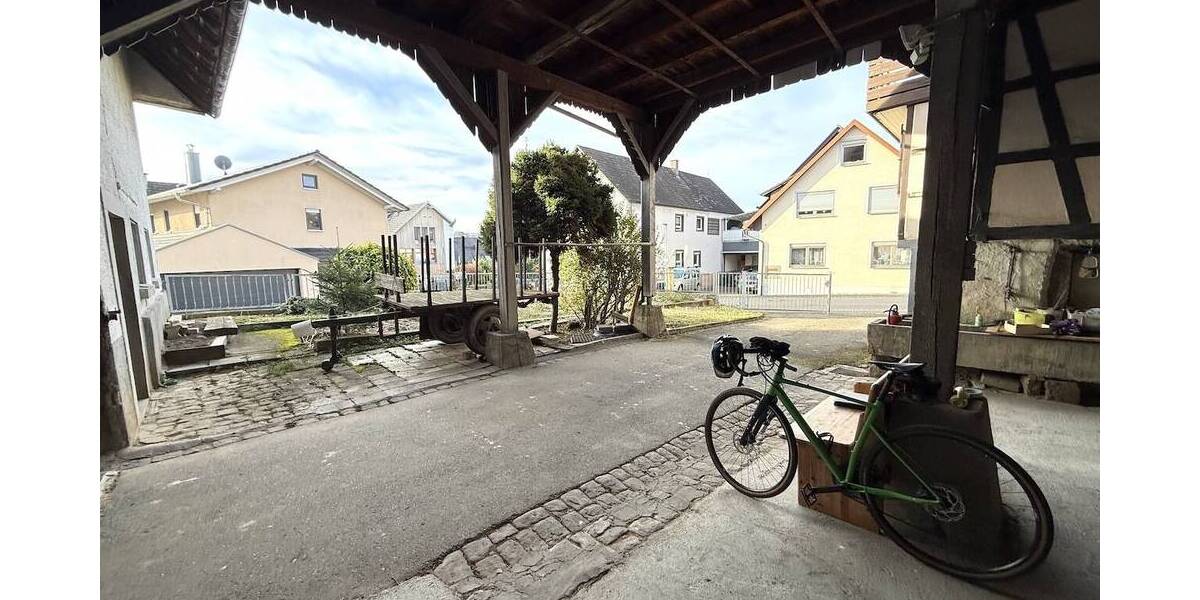 Mehrfamilienhaus, Wohnhaus Friesenheim - 7 Zimmer, 125 m&sup2;, 325.000&euro; | Angebot:26017992