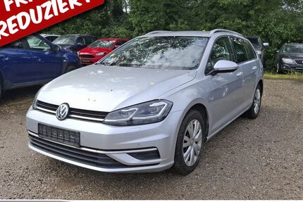 VW Golf 129.355 km 8.385 &euro; Achern 77855