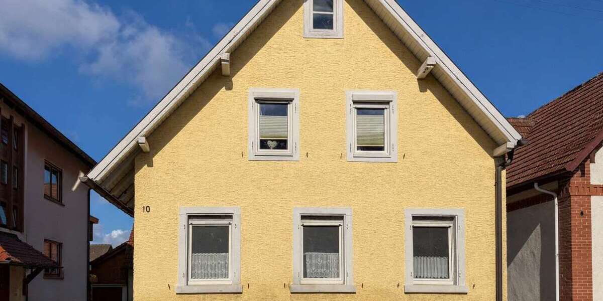 Einfamilienhaus Offenburg / Zunsweier Zunsweier - 6 Zimmer, 136 m&sup2;, 299.000&euro; | Angebot:25883875