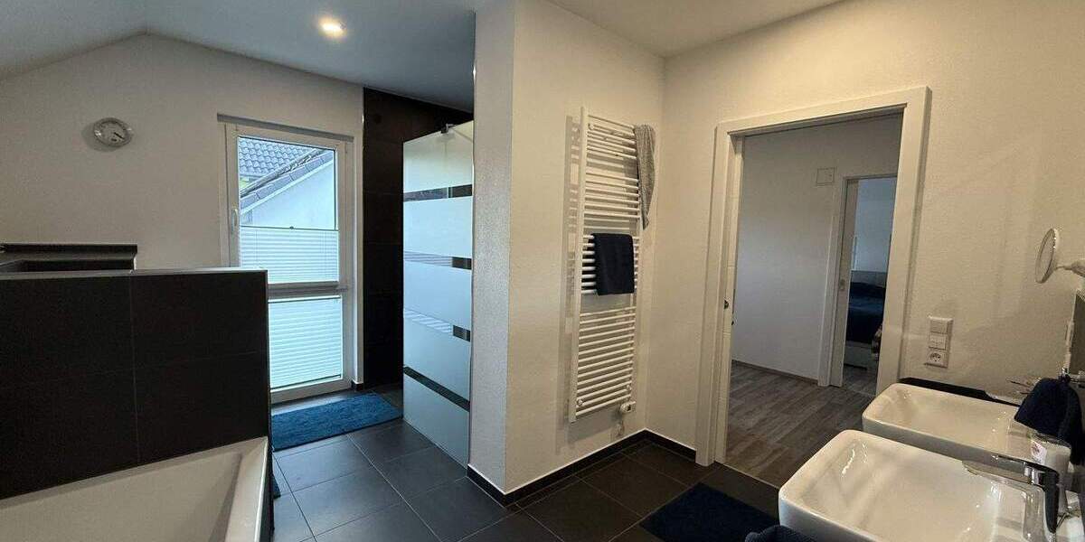 Einfamilienhaus Biberach Prinzbach - 6 Zimmer, 192 m&sup2;, 745.000&euro; | Angebot:25747813