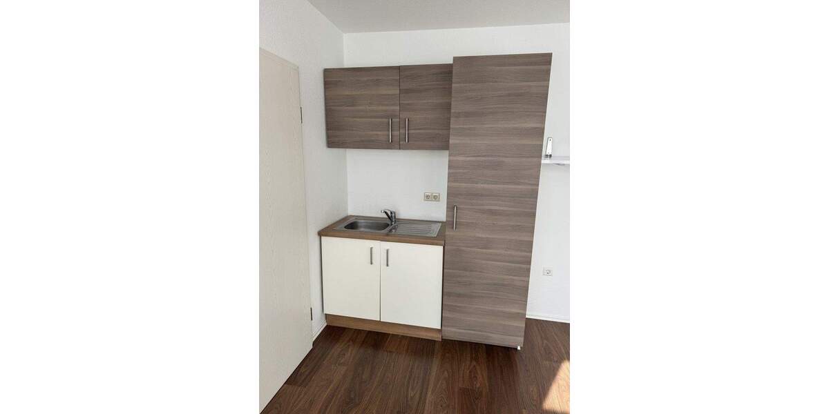 Gewerbeobjekt Oberkirch - 4 Zimmer, 81 m&sup2;, 640&euro; | Angebot:25730413
