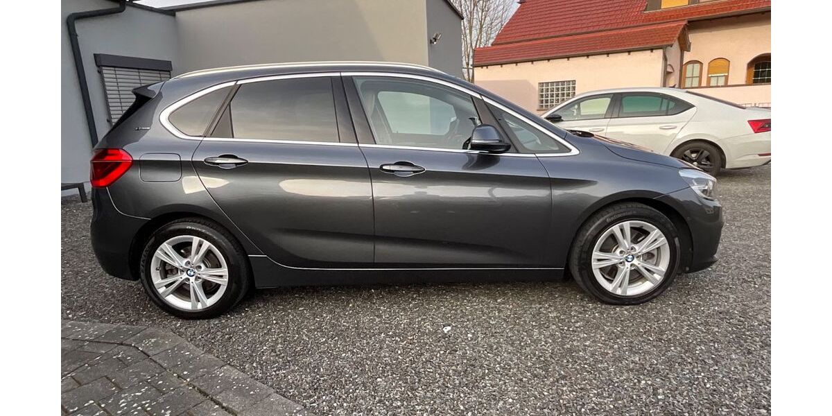 BMW 225 Active Tourer 109.000 km 11.890 &euro; Friesenheim 77948