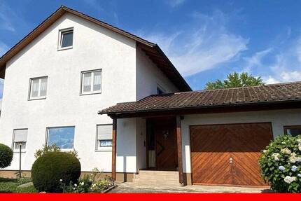 Haus Oberkirch - 6 Zimmer, 143 m&sup2;, 495.000&euro; | Angebot:25703697