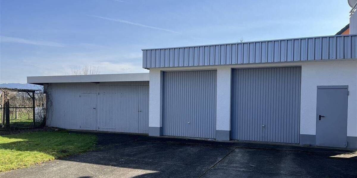 Mehrfamilienhaus, Wohnhaus Bühl Oberweier - 7 Zimmer, 200 m&sup2;, 900.000&euro; | Angebot:26017427