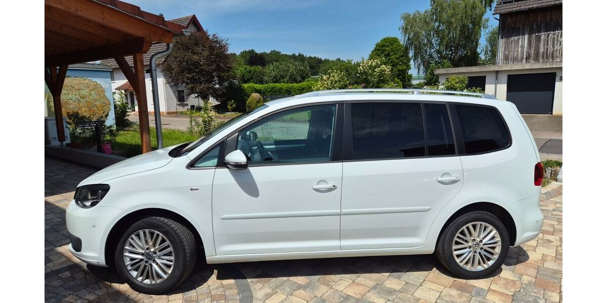 VW Touran 179.000 km 11.000 &euro; Achern 77855
