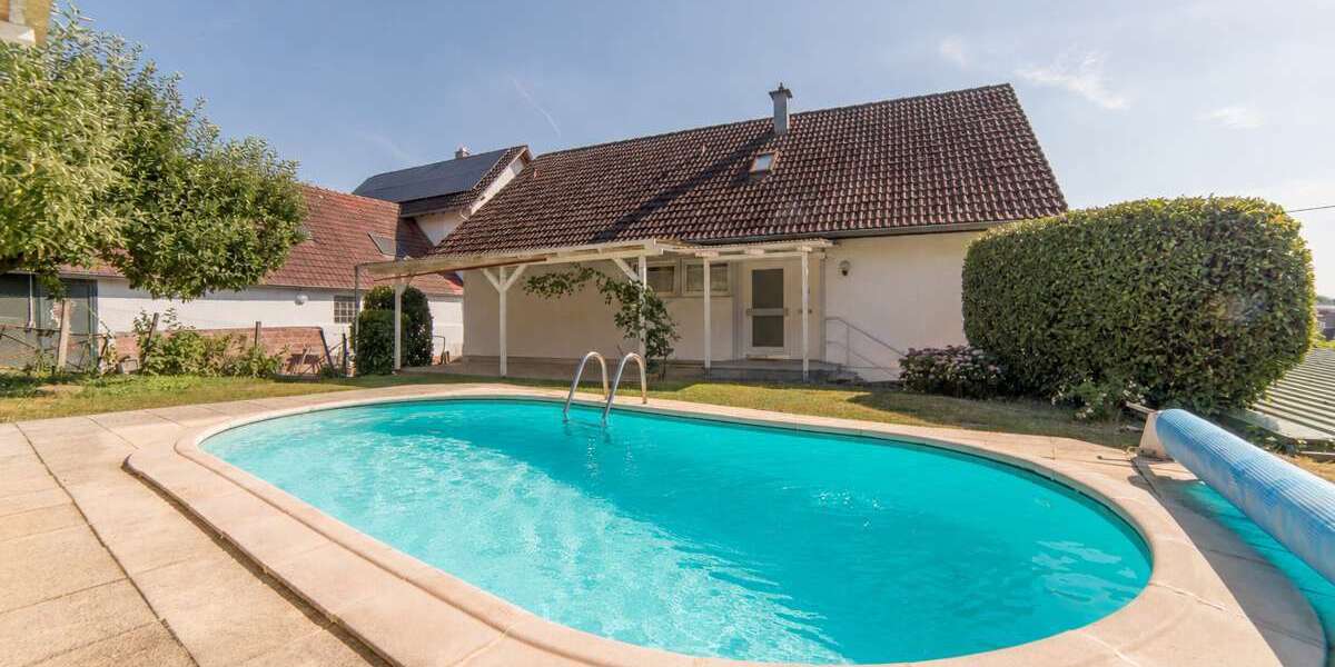 Einfamilienhaus Friesenheim / Heiligenzell Heiligenzell - 7 Zimmer, 220 m&sup2;, 375.000&euro; | Angebot:27109623