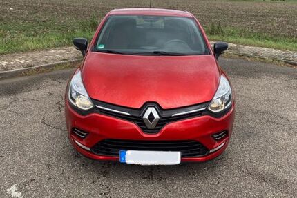 Renault Clio 30.000 km 10.200 &euro; Kehl 77694