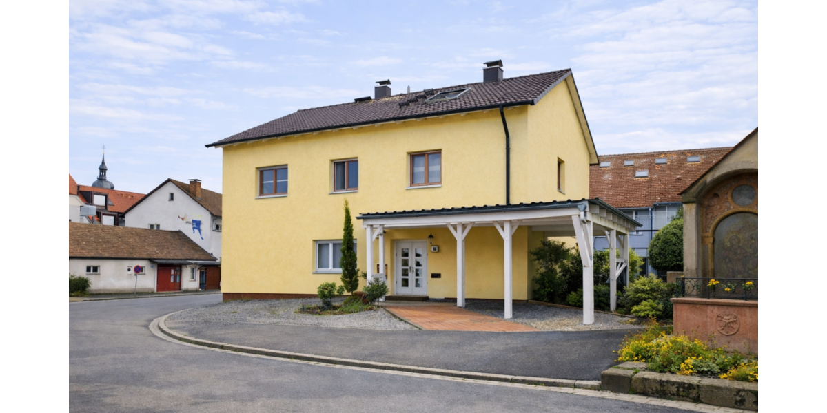 Einfamilienhaus Gengenbach - 7 Zimmer, 250 m&sup2;, 749.000&euro; | Angebot:25444232