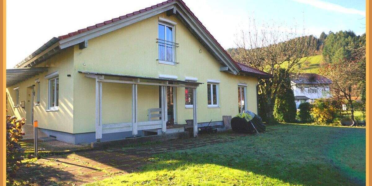 Einfamilienhaus Hausach - 6 Zimmer, 190 m&sup2;, 668.000&euro; | Angebot:25774655