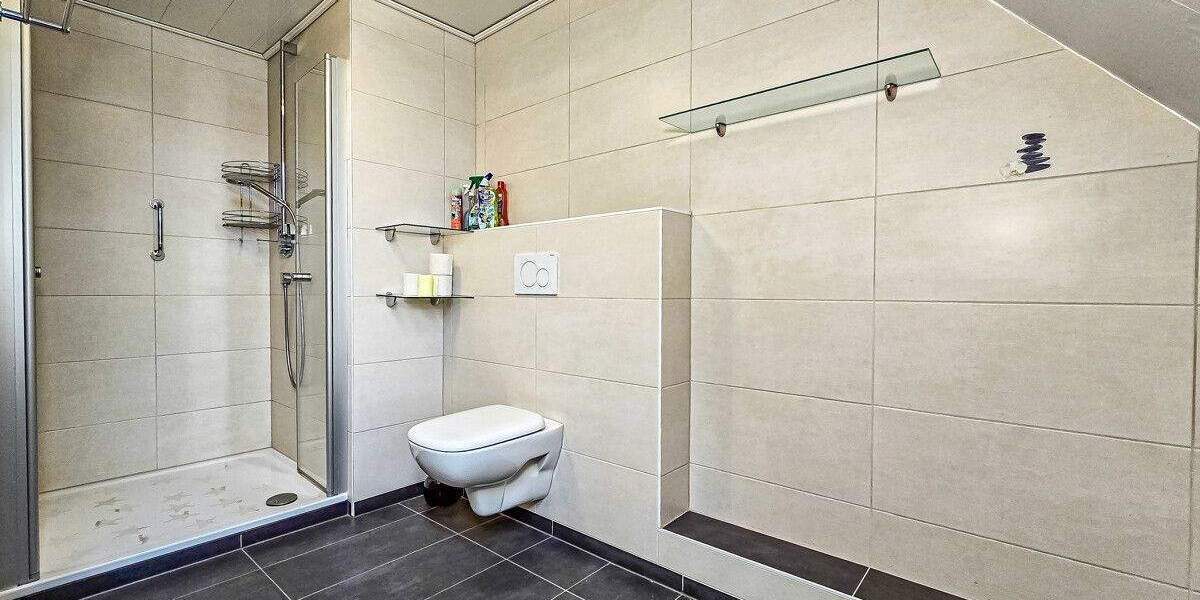 Mehrfamilienhaus, Wohnhaus Kehl Zierolshofen - 7 Zimmer, 239 m&sup2;, 449.000&euro; | Angebot:25774755