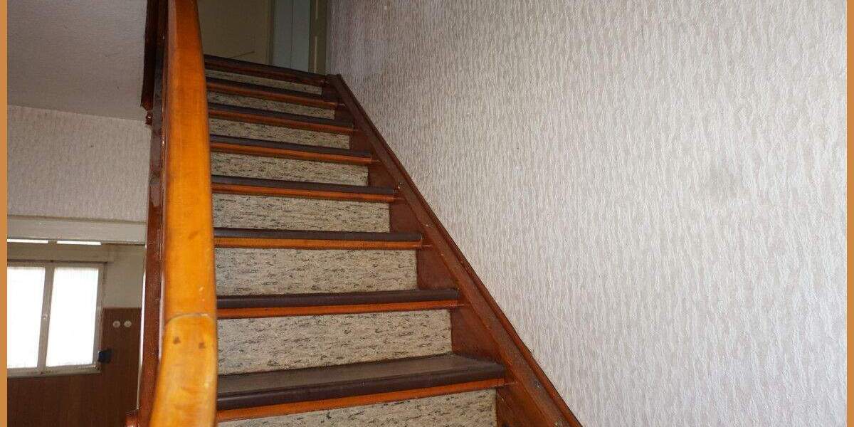 Einfamilienhaus Oberharmersbach - 6 Zimmer, 160 m&sup2;, 330.000&euro; | Angebot:25774651