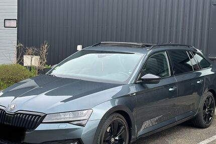 Skoda Superb 295.000 km 15.900 &euro; kehl 77694