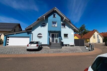 Haus Schwanau - 10 Zimmer, 273 m&sup2;, 720.000&euro; | Angebot:26819384