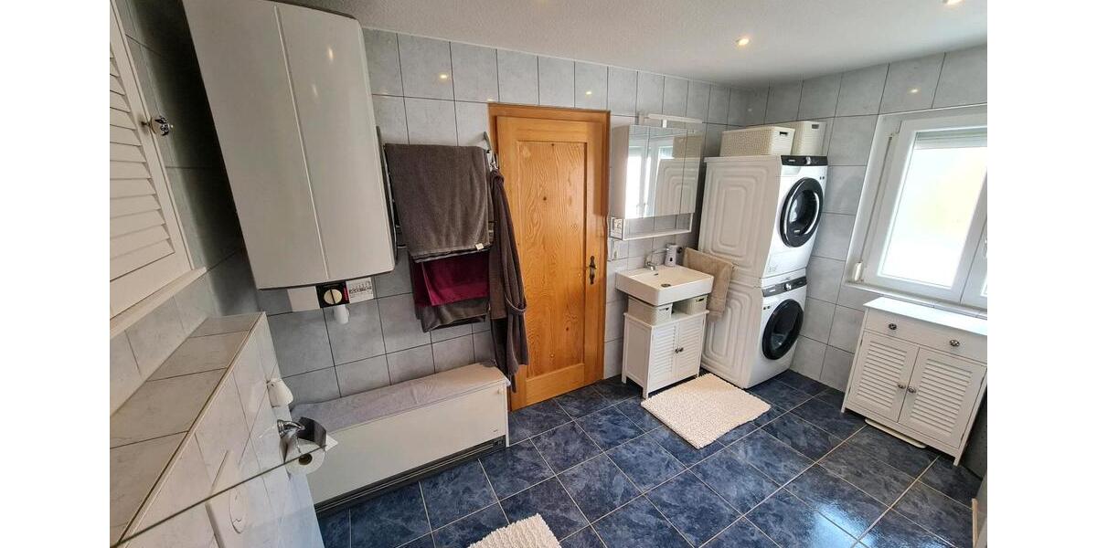 Einfamilienhaus Friesenheim - 5 Zimmer, 120 m&sup2;, 330.000&euro; | Angebot:26582582