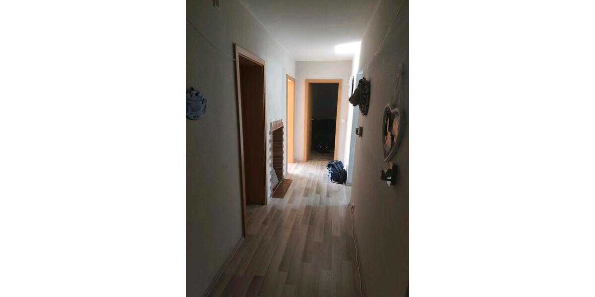 Etagenwohnung Herbolzheim - 4 Zimmer, 92 m&sup2;, 300.000&euro; | Angebot:27019200