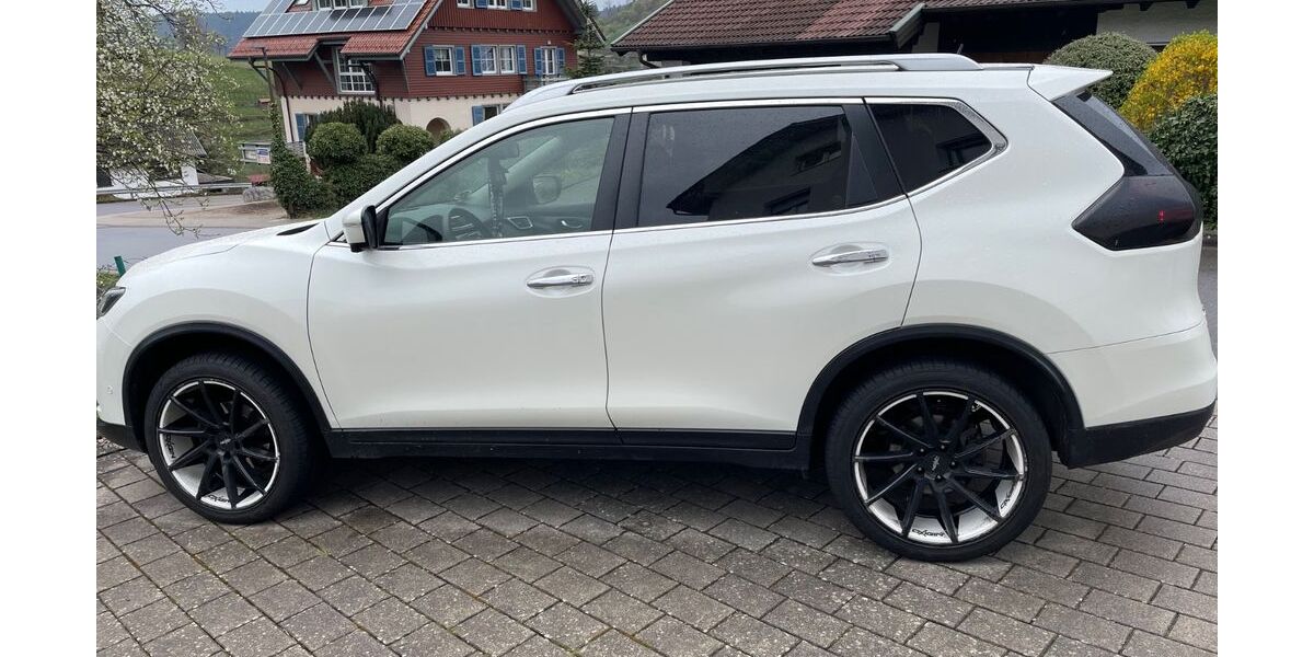 Nissan X-Trail 98.000 km 15.555 &euro; Bühlertal 77830